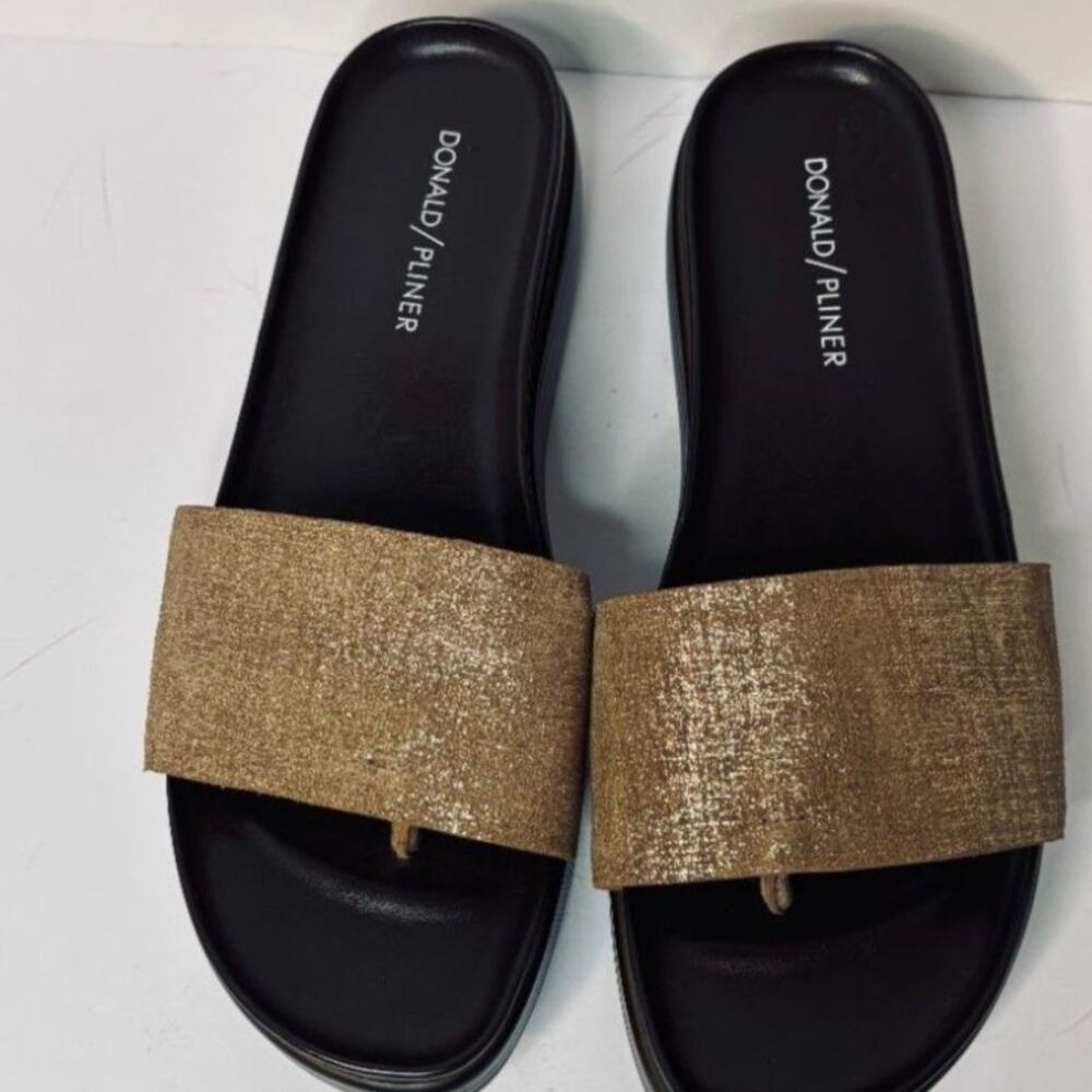 Donald Pliner Gold Metallic Platform Slide Sandals Women's 8.5 - Picture 6 of 6